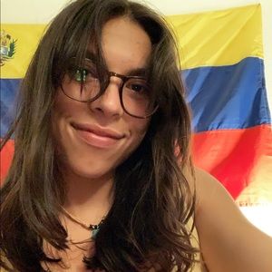 Meet your Posher, Mel